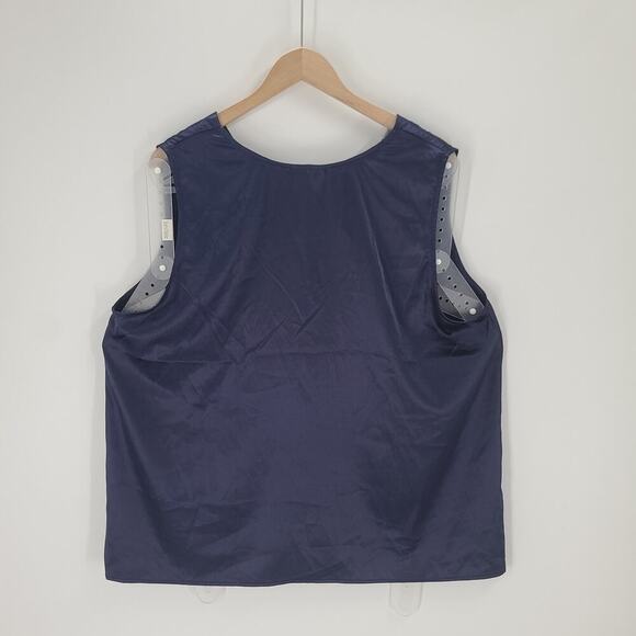 Gilli satin sleeveless blouse Blue Size 2x Stitch Fix office Formal Polished - Picture 2 of 5